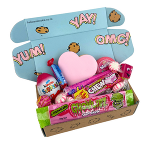 Pink Friday Candy and Cookie Gift Box | Perfect for girls birthday presents | FREE SHIPPING | Hello & Cookie NZ